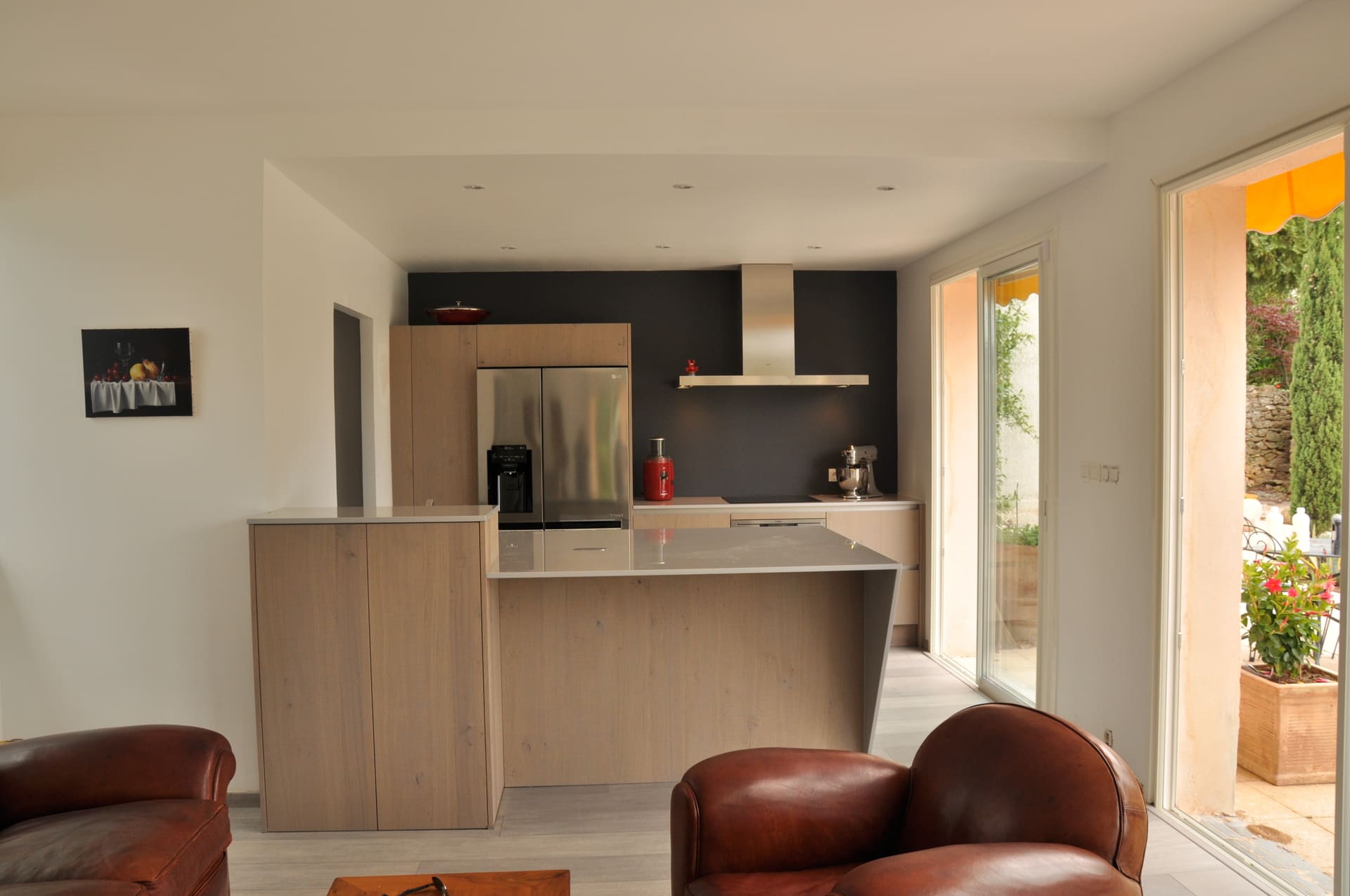 realisation cuisine avec ilot moderne mobilier bois étageres agencements mg mauguio montpellier lattes 10